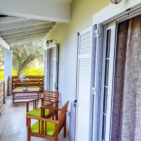 Ulysses Rest Hotel apartamentowy Agios Stefanos Avliotes (Corfu)